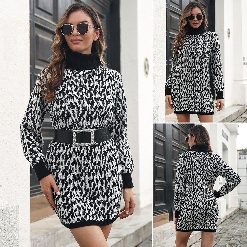 Damen Strickkleid mit hohem Kragen und strukturiertem Muster EB