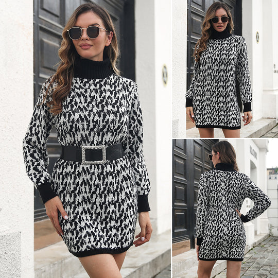 Damen Strickkleid mit hohem Kragen und strukturiertem Muster EB
