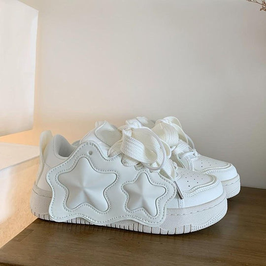 Damen Sneakers mit auffälligem Sternenmotiv und komfortabler Dämpfung EB