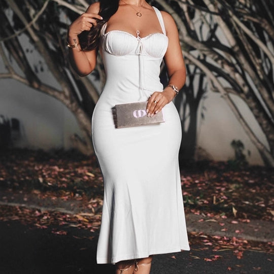 Damen Elegantes Maxikleid mit raffinierten Trägerdetails und figurbetonter Silhouette EB