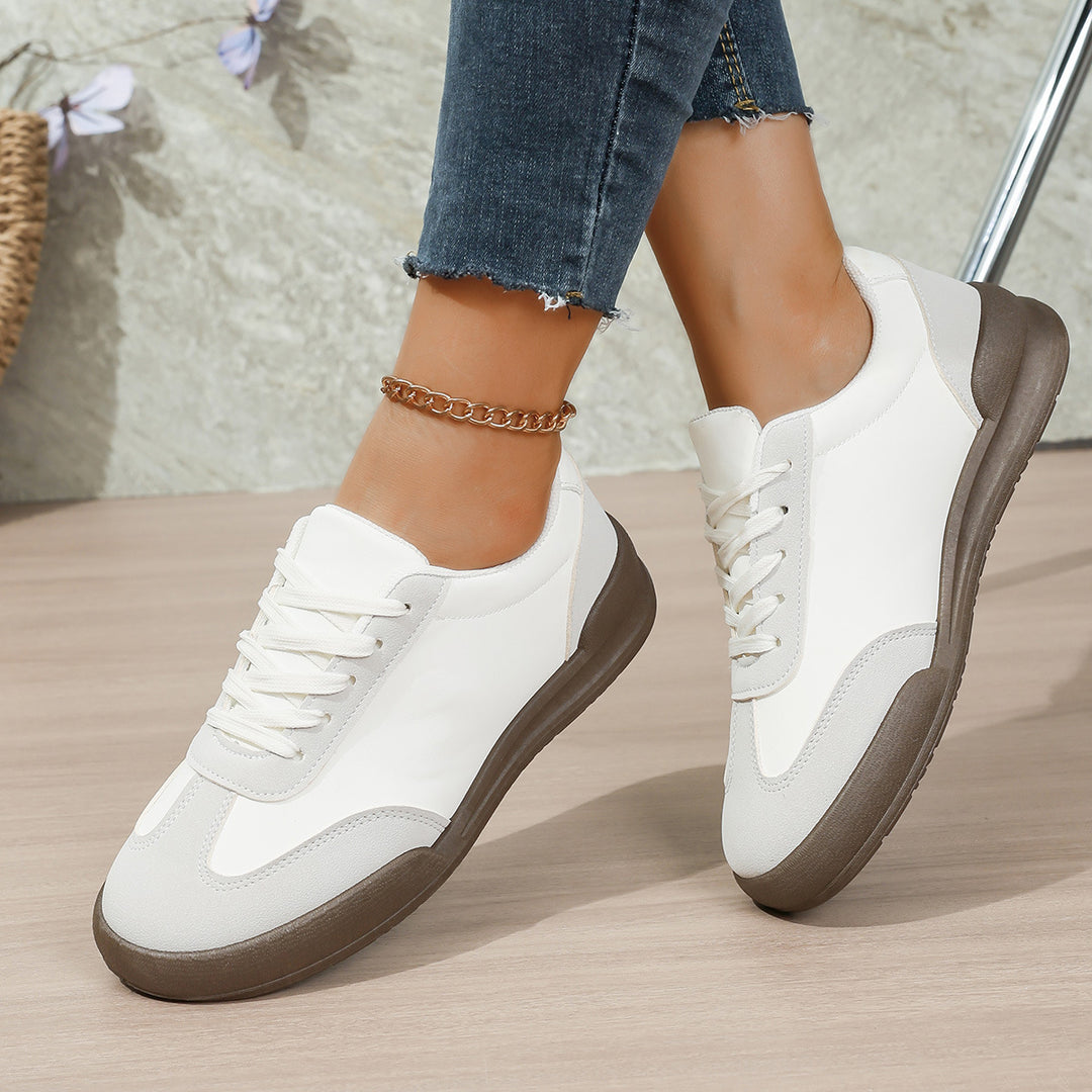 Damen Sneakers mit rutschfester Laufsohle und atmungsaktiver Konstruktion EB