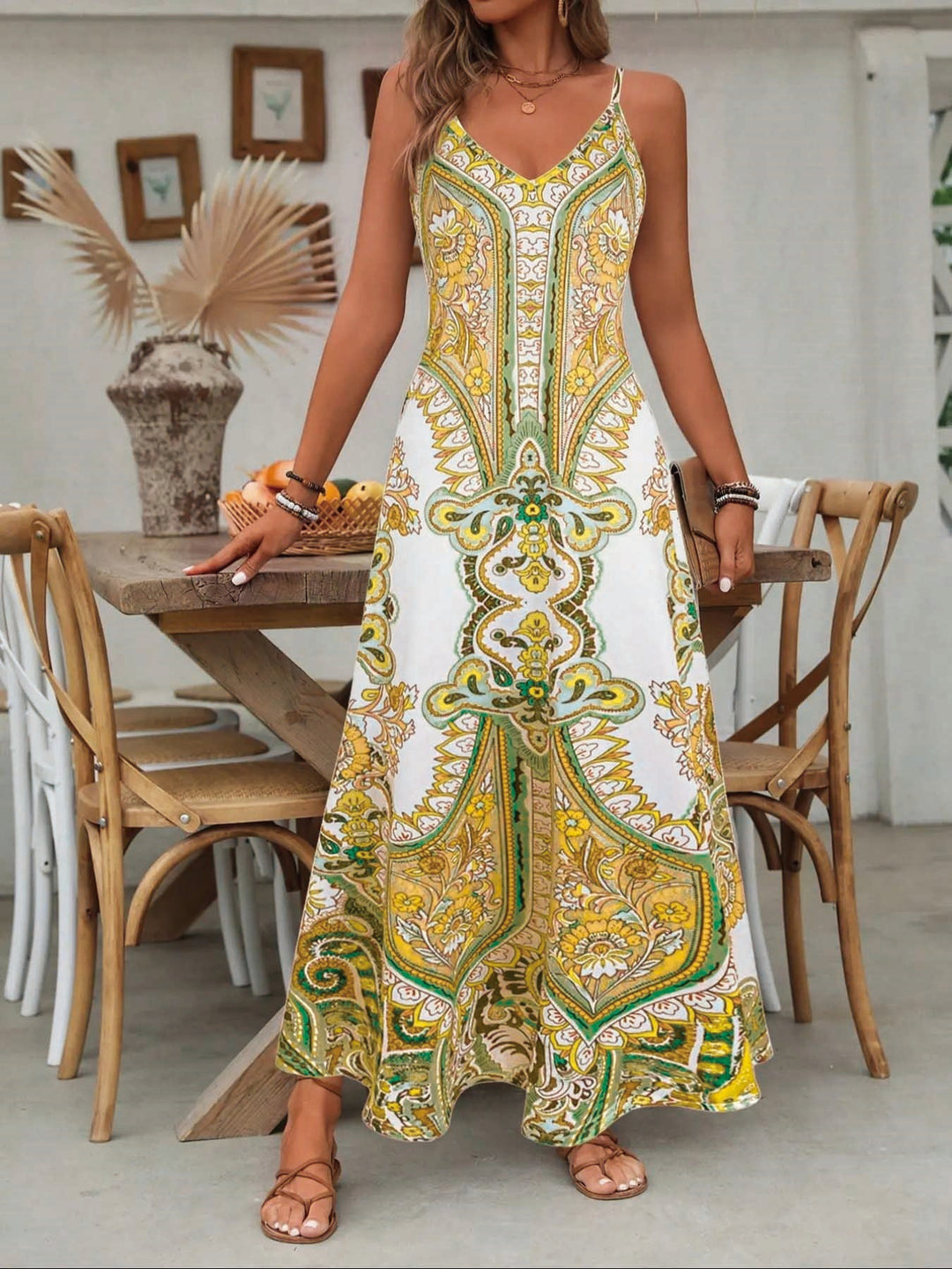 Damen Maxikleid mit elegantem Paisleymuster EB