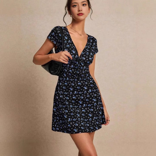 Damen Kurzarm Kleid mit blumigem Schnitt und Wickeldetails EB