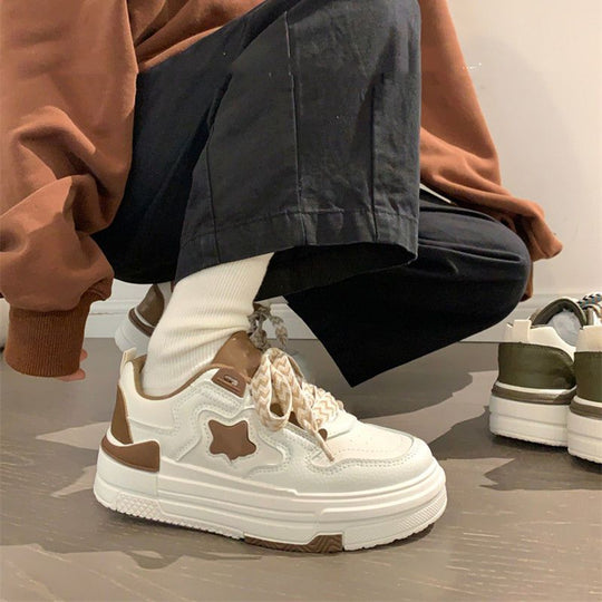 Damen sportive Sneakers mit rutschfester Sohle und auffälligem Schnürdesign EB