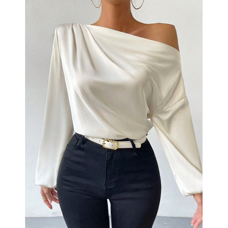 Damen Satin-Oberteil mit asymmetrischem Ausschnitt und fließendem Schnitt EB