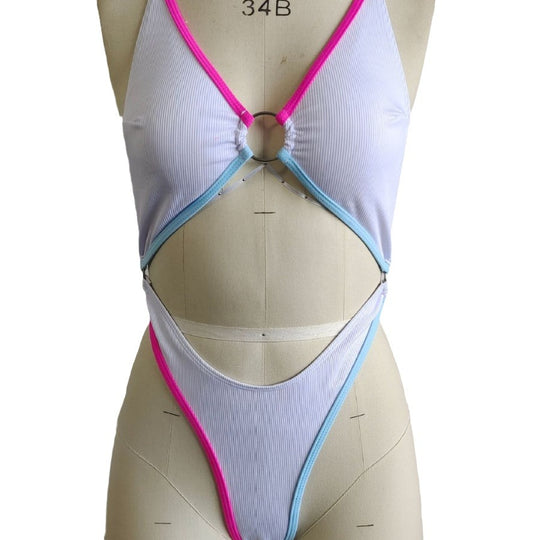 Damen Badeanzug mit verführerischem Cut-Out und modischen Akzenten EB