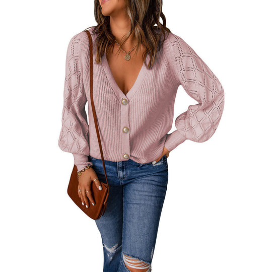 Damen Strickjacke mit romantischem Rippmuster und eleganten Knopfdetails EB