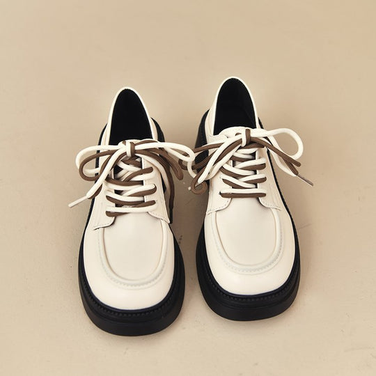 Damen modische Schnürschuhe mit robustem Sohlenprofil und hochwertiger Lederoberfläche EB