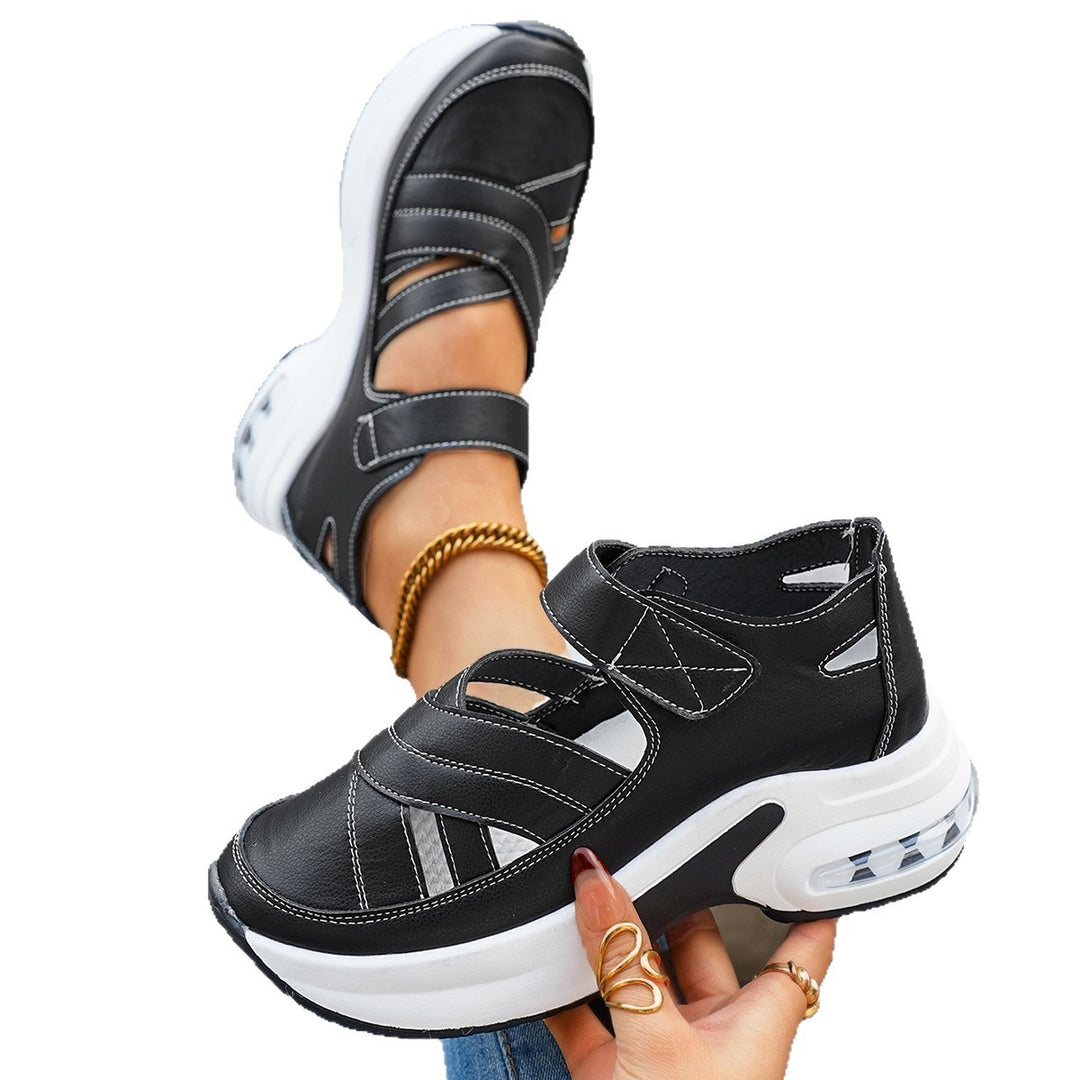 Damen Sportsneaker mit modischem Cut-Out-Design EB