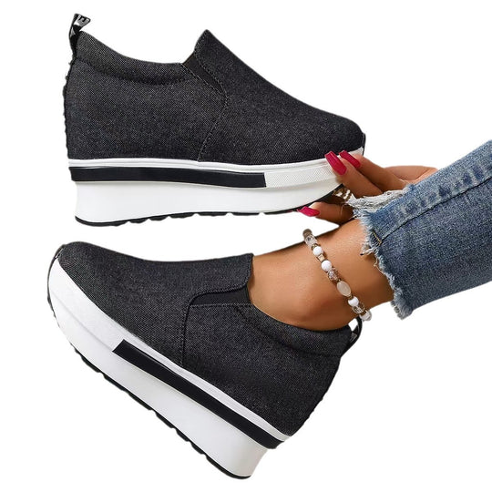 Damen Wedge-Slipper aus hochwertigem Jeansmaterial mit elastischem Einstieg EB