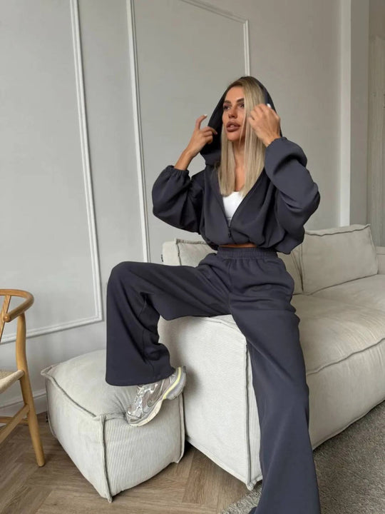 Damen lässiges Lounge-Set mit Hoodie und weiten Hosen EB