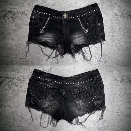 Damen Modische Destroyed Denim-Shorts mit Nieten EB