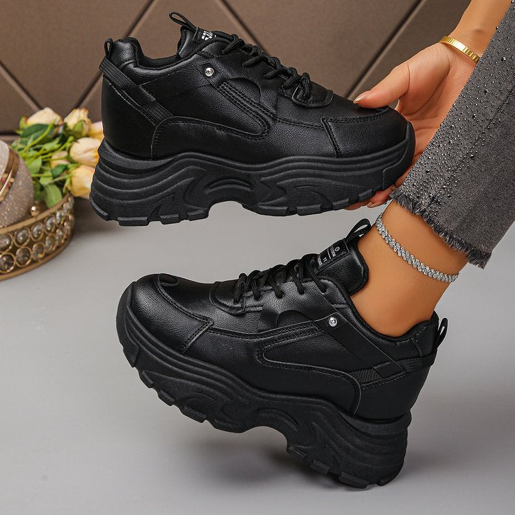 Damen sportliche Sneakers mit dämpfender Sohle und modischem Obermaterial EB