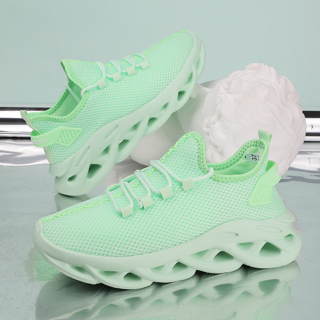 Unisex innovative Mesh‑Runner mit belüfteter Wabenstruktur, skulpturierter Hohlkern‑Plateausohle und sockenähnlichem Schaft EB
