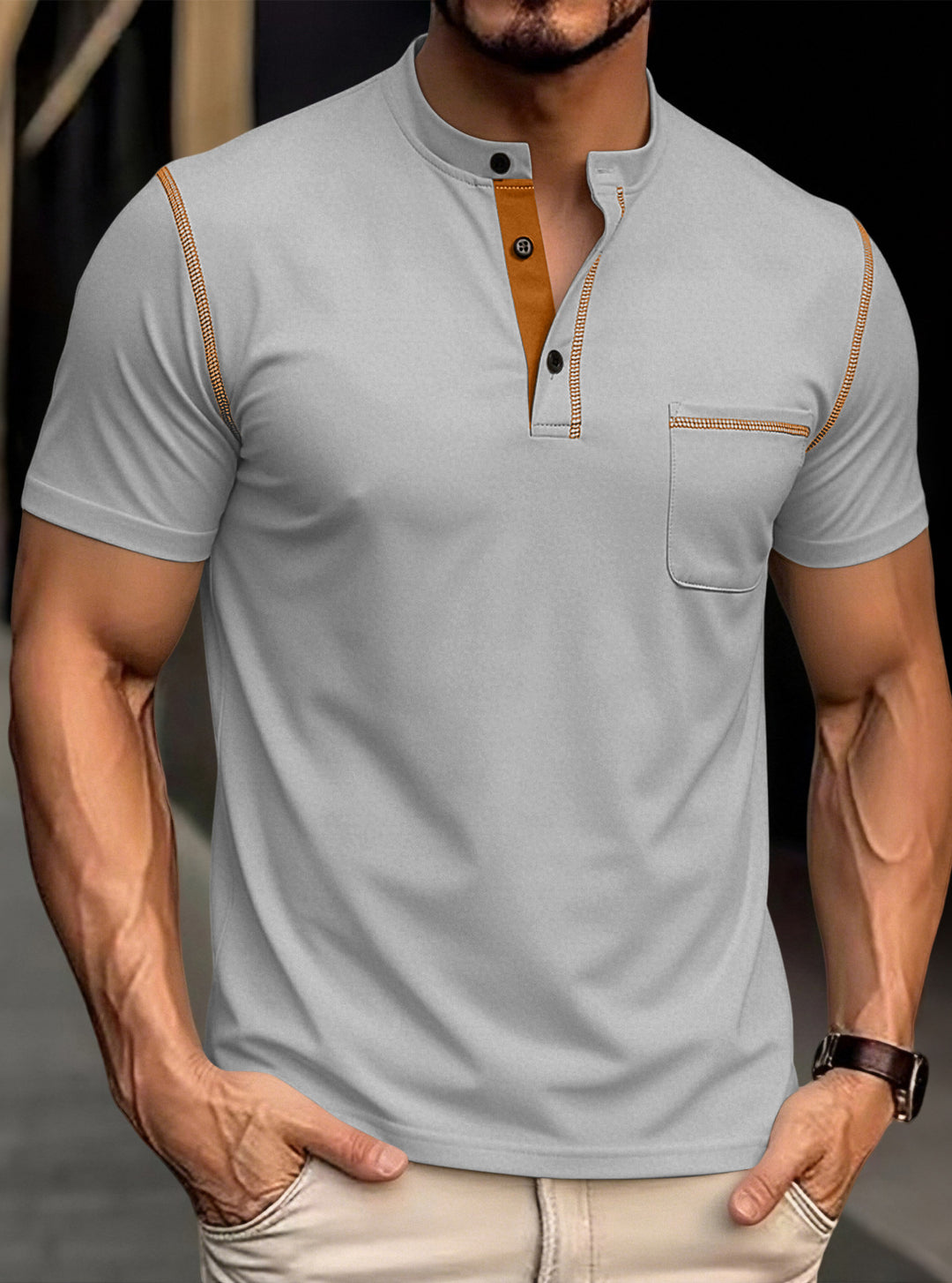 Herren nan modernes Kurzarm-Henley mit Stehkragen, Kontrastnähten und aufgesetzter Brusttasche EB