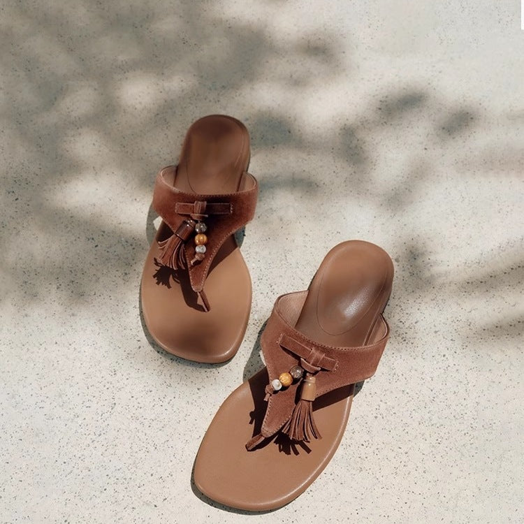 Damen Zehentrenner-Sandalen mit modischem Quastendetail und eleganter Riemenfront EB