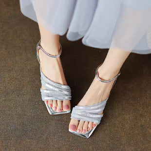 Damen Riemchen-Sandalen mit elegantem Wickeldesign EB