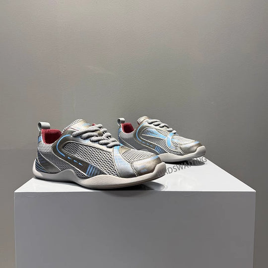 Damen Sportliche und atmungsaktive Sneakers EB