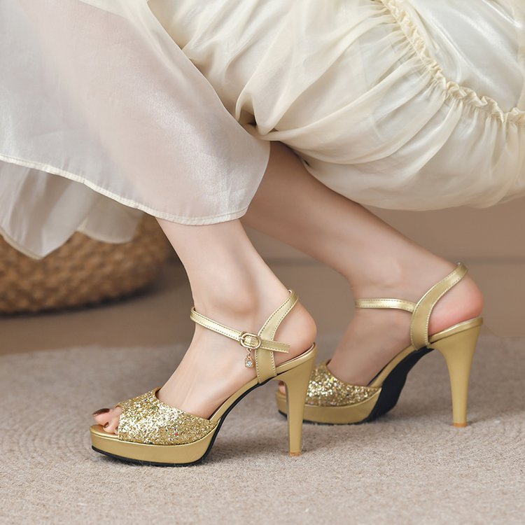 Damen glitzernde High Heelsandaletten mit elegantem Riemen EB