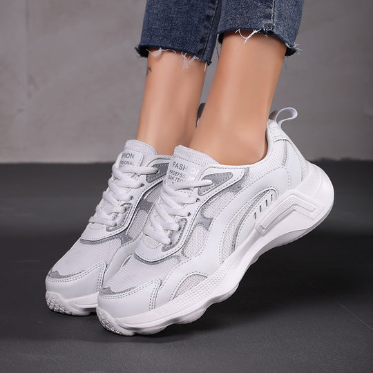 Damen Sportliche Sneakers mit atmungsaktiver Mesh-Oberfläche und dämpfender Sohle EB