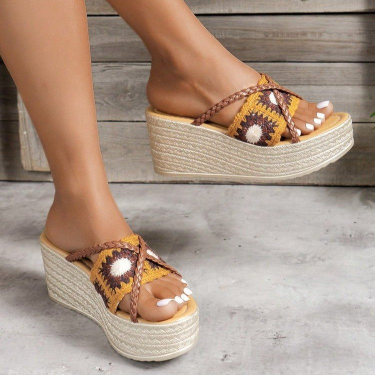 Damen Trendige Keil-Sandalen mit geflochtenem Riemen und komfortablem Fußbett EB