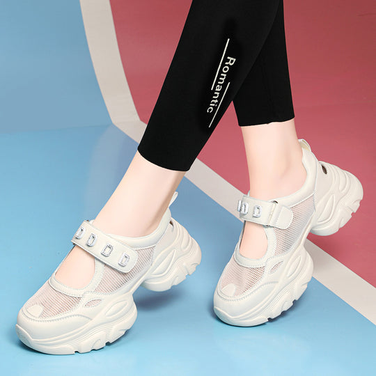 Damen Sportliche Komfort-Sneaker mit verstellbarem Riemen und dämpfender Sohle EB