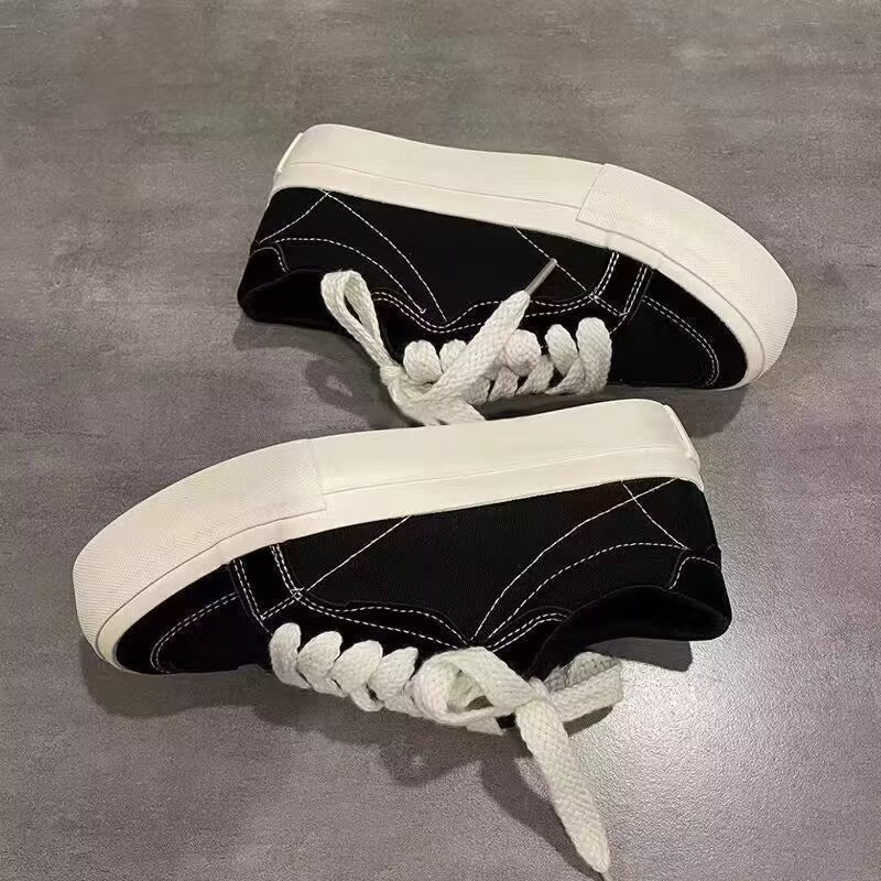 Damen Sportliche Sneakers mit weichem Veloursleder und robustem Elastikverschluss EB