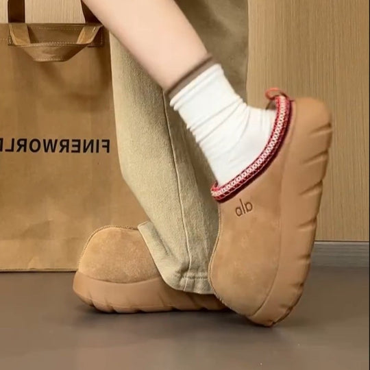 Damen Clogs mit weichem Innenfutter und stylischem Dekor EB