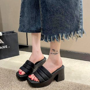 Damen Plateausandalen mit breiten Riemen EB