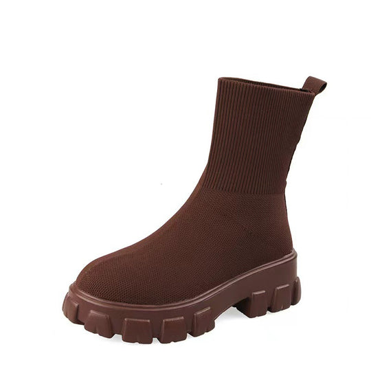Damen  Strick-Stiefelette mit sockenähnlichem Schaft und markanter Profilsohle EB