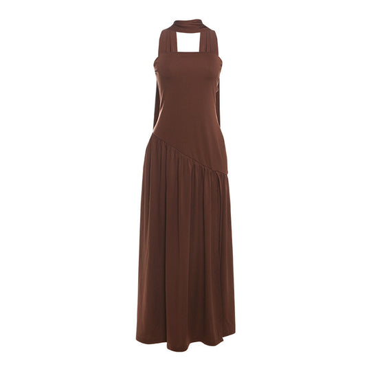 Damen Elegantes Maxikleid mit schulterfreier Silhouette und raffiniertem Schlitz EB