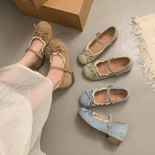 Damen elegante Mary Jane Ballerinas mit dekorativem Spitzenrand und Schleifenakzent EB