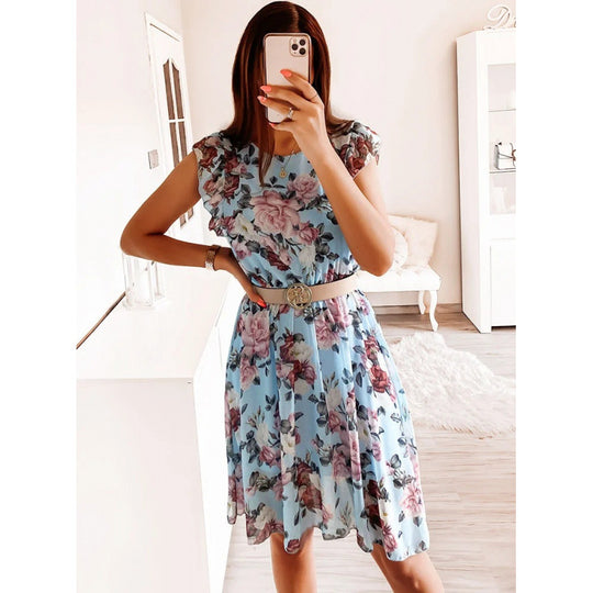Damen Sommerliches Blumenkleid mit Rüschendetails und Taillengürtel EB