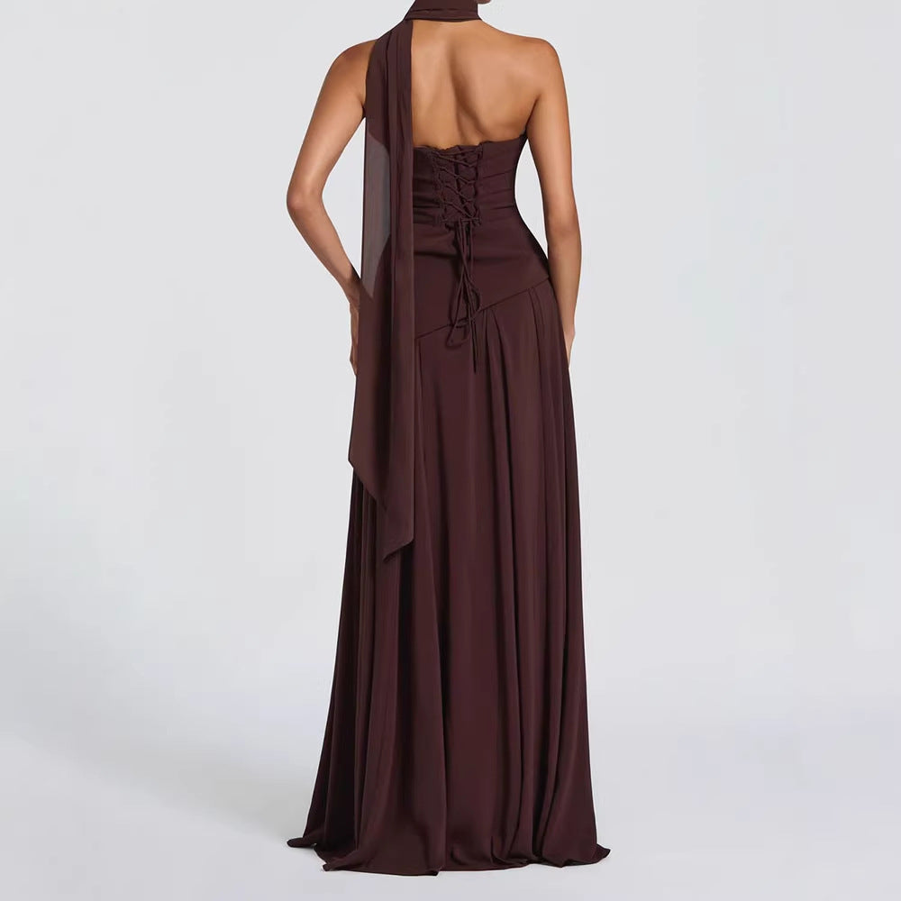 Damen elegantes maxikleid mit schulterfreiem Design und raffinierten Drapierungen EB
