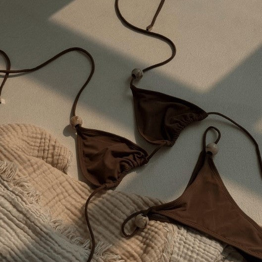 Damen Triangel-Bikini mit modischen Perlendetails EB