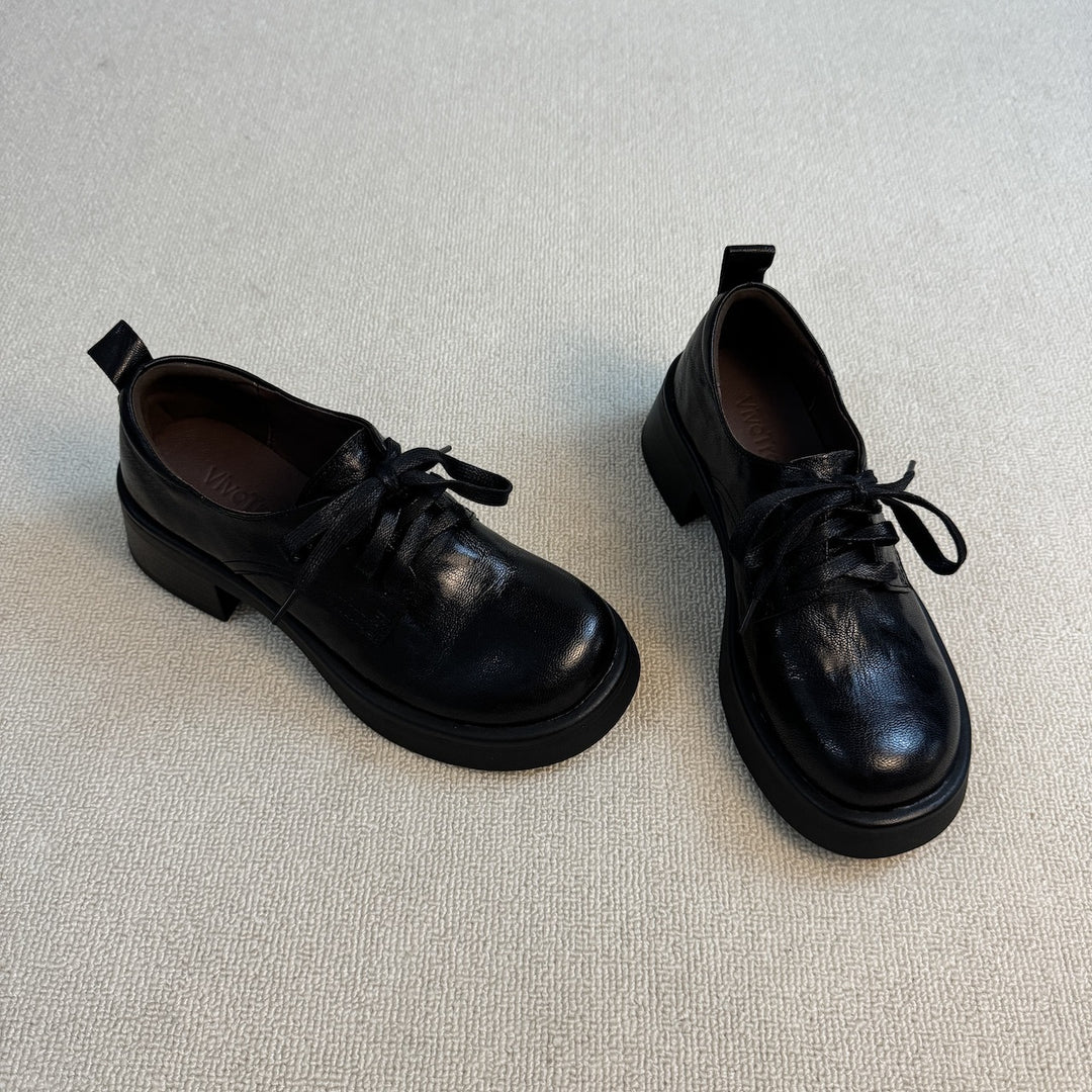 Damen Klassische Schnürschuhe mit robustem Plateau und eleganter Lederoberfläche EB
