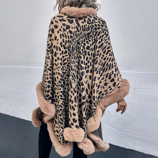 Damen kuscheliger Poncho mit luxuriösem Kunstfellbesatz und Leopardenmuster EB
