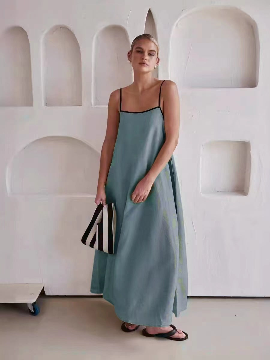 Damen Sommerliches Maxikleid mit schmalen Spaghettiträgern und fließendem Schnitt EB