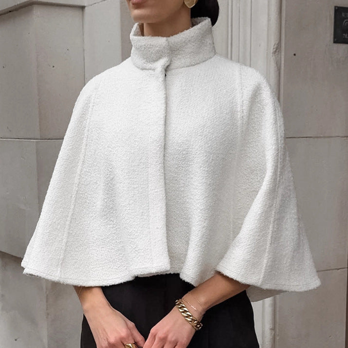 Damen Oversized Wollcape mit hohem Kragen und Knopfdetail EB
