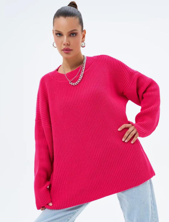 Damen Oversized Strickpullover mit modernen Schnittlinien EB