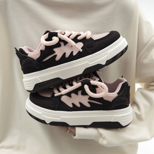 Damen Sportliche Chunky Sneakers mit dynamischem Design und elastischen Schnürsenkeln EB