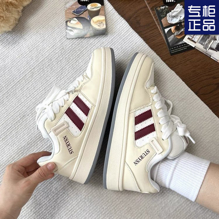 Damen Retro-Plimsolls mit gepolsterter Innensohle und stylischem Design EB