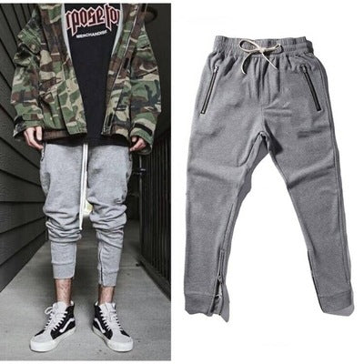 Herren Sportliche Jogginghose im modernen Design mit seitlichen Reißverschlüssen EB