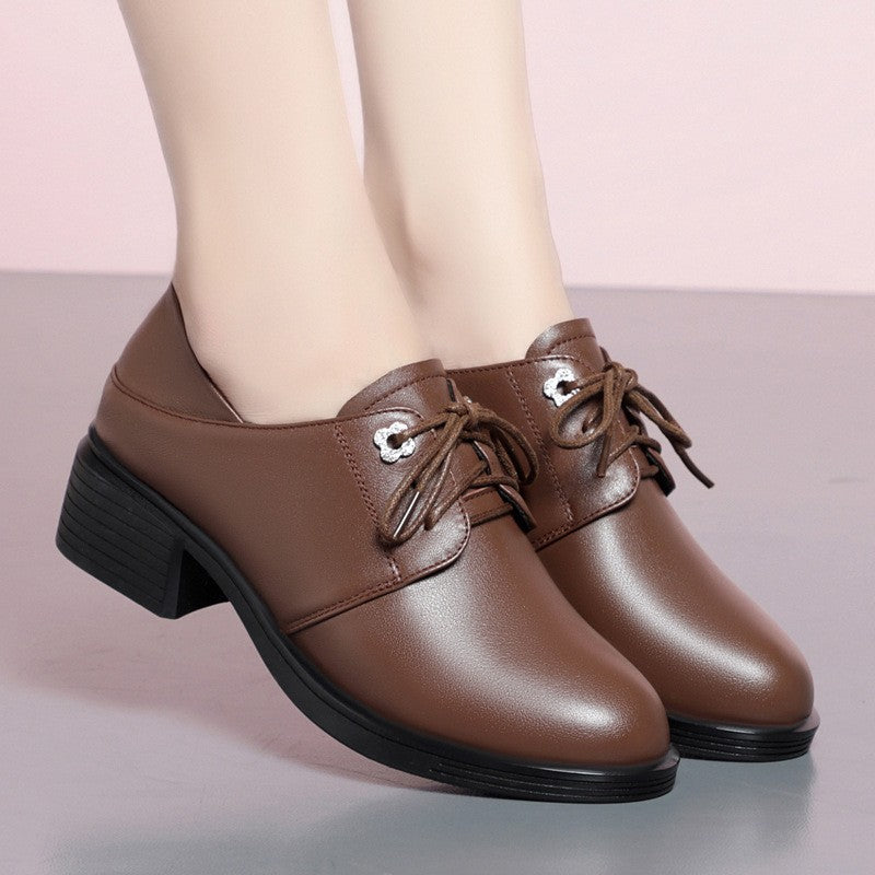 Damen Elegante Schnürschuhe mit Blockabsatz und modischem Detail EB