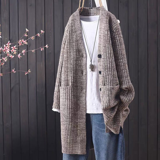 Damen Strickjacke mit durchgehendem Knopfverschluss und lässigem Schnitt EB
