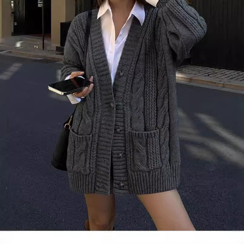 Damen Strickcardigan mit tiefem V-Ausschnitt und strukturiertem Zopfmuster EB