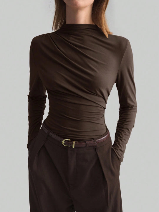 Damen nan schmal geschnittenes Langarmshirt mit asymmetrischer Drapierung und seitlicher Raffung EB