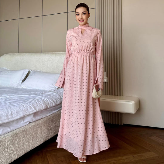 Damen Maxikleid mit eleganten Punkten und schickem Schlitz EB