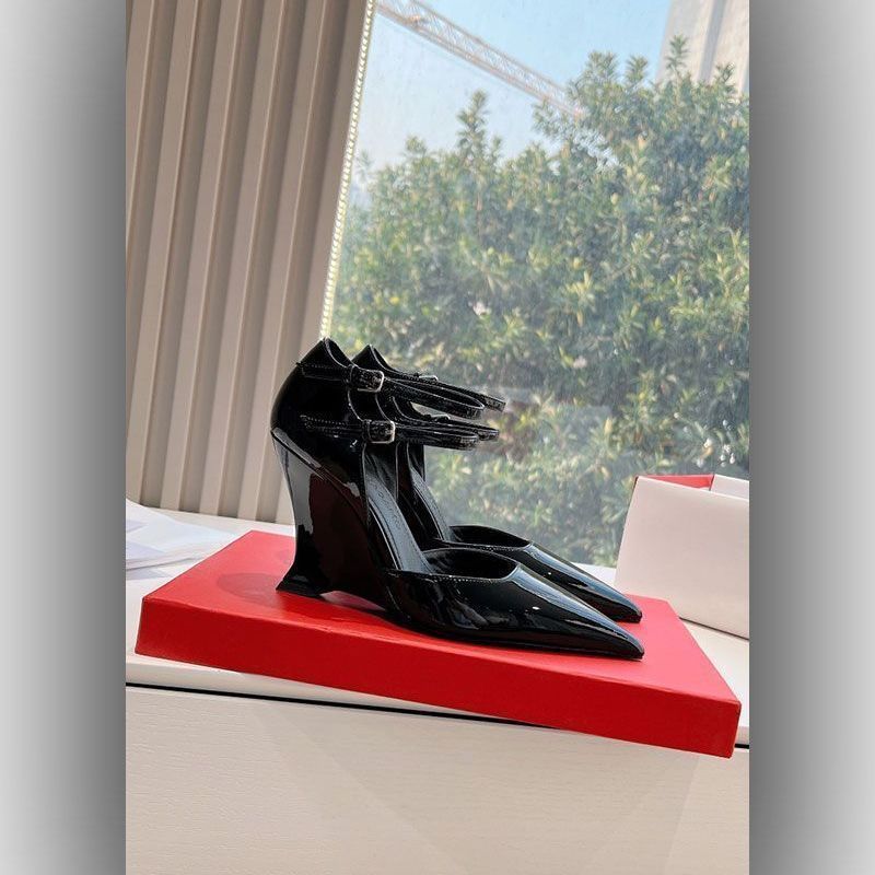 Damen elegante Slingback-Pumps mit glänzender Lackoberfläche EB