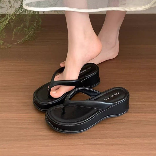 Damen trendige Wedge-Zehentrenner mit elegantem Obermaterial EB